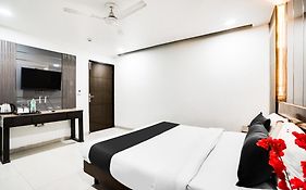 Hotel Grand Peepal Karol Bagh Delhi